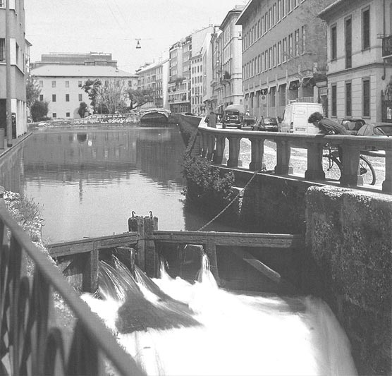 © Il Multiuniverso, Milano, 2011, Naviglio, cuore di Milano