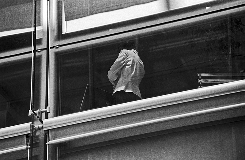 © Francesco Nencini, 2010, Milano, Workaholics