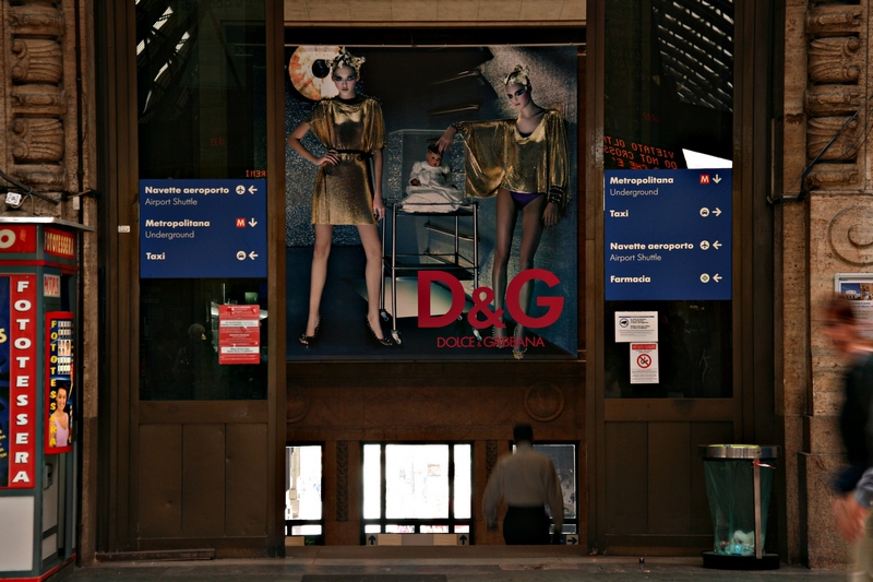 &copy; Giorgio Gherardi, Milano, 2010, Advertisement